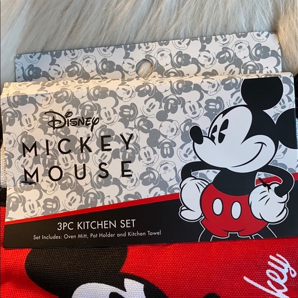 Disney Mickey Mouse 3 Piece Kitchen Set NWT - Picture 5 of 6